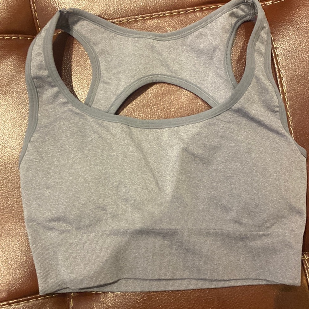 NVGT sports bra great condition